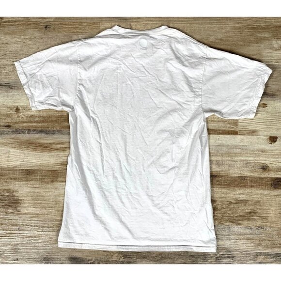 2019 Mattel Barbie T-Shirt Size Small - Picture 2 of 5